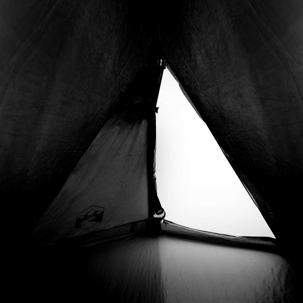 vidaXL Σκηνή Κάμπινγκ 2 Ατόμων Διάβροχη Λευκή Ύφασμα Συσκότισης