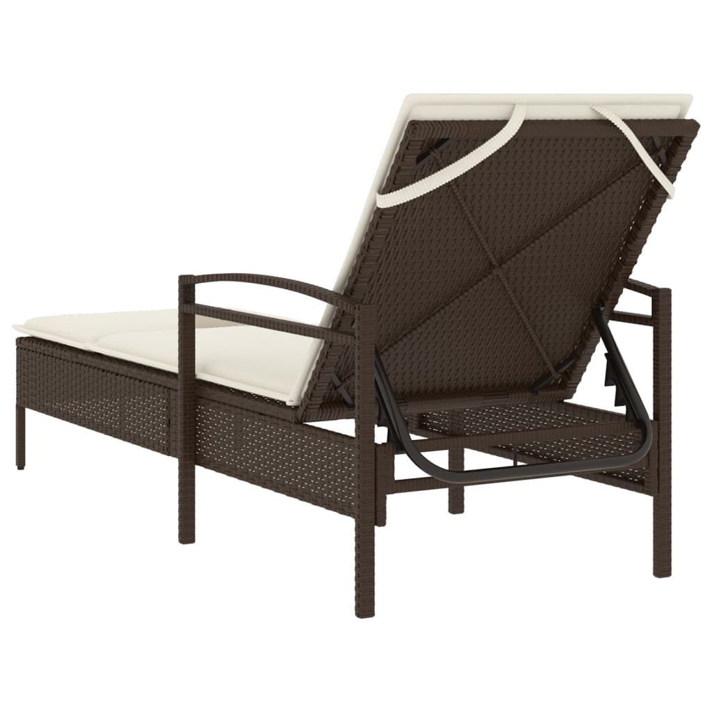 vidaXL Ξαπλώστρα Καφέ 63x200x81 εκ. από Συνθετικό Ρατάν με Μαξιλάρι