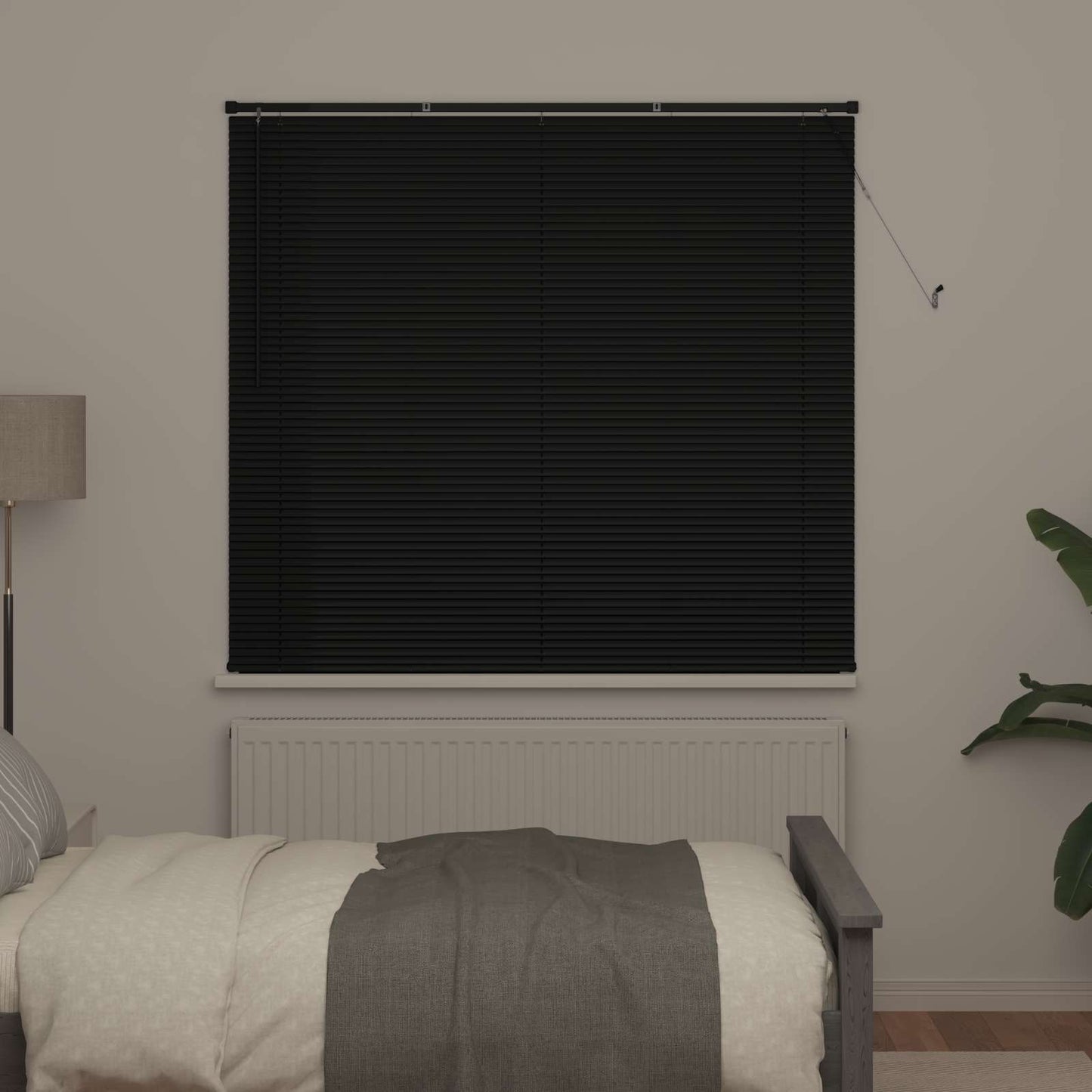 vidaXL Βενετσιάνικη Σκίαση Μαύρο 150 x 140 εκ. PVC